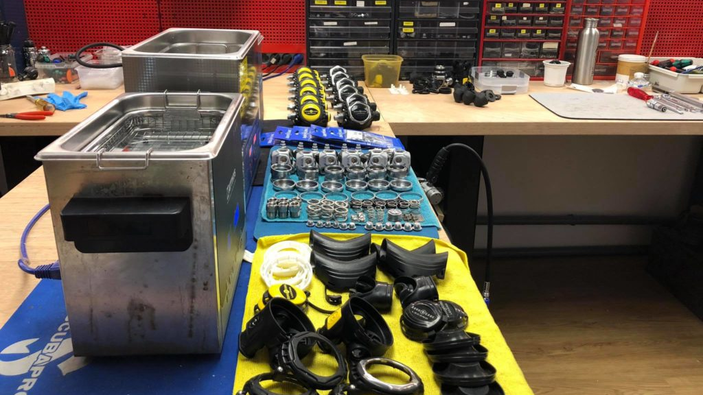 Entretien des détendeurs de plongée